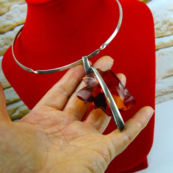 Modernist Freeform Amber Pendant With 925 Sterling Silver Omega Wire - Rare Gift - Picture 2 of 16